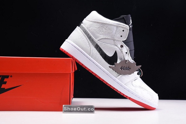 CLOT x Air Jordan 1 Mid “Fearless” CU2804-100