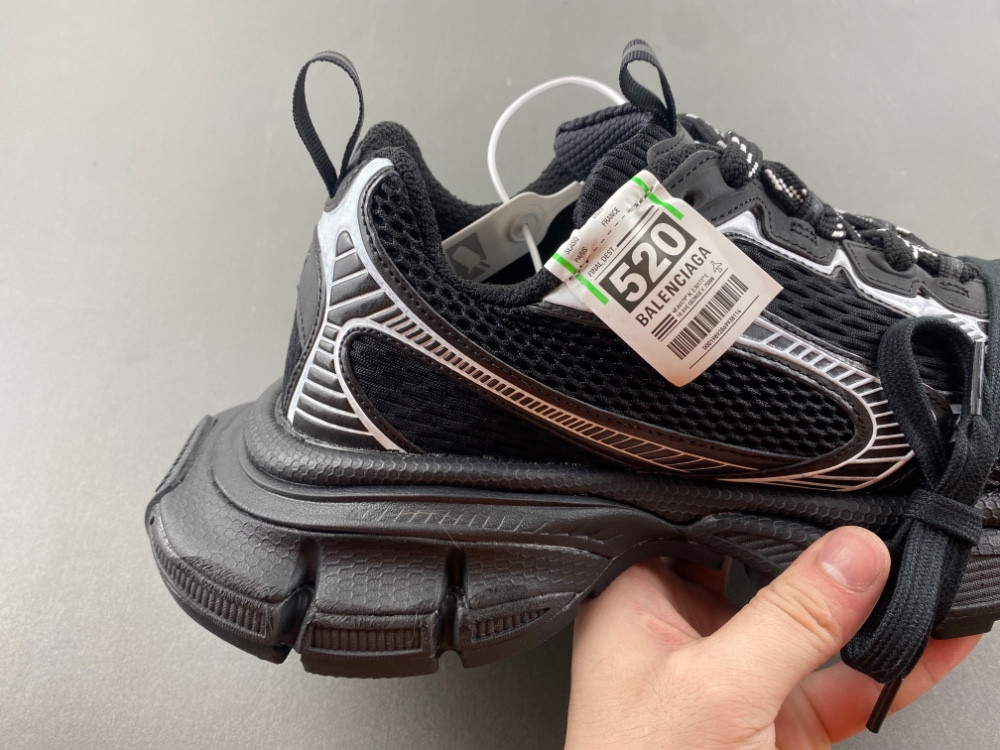 Balenciaga Sneaker 3XL 001