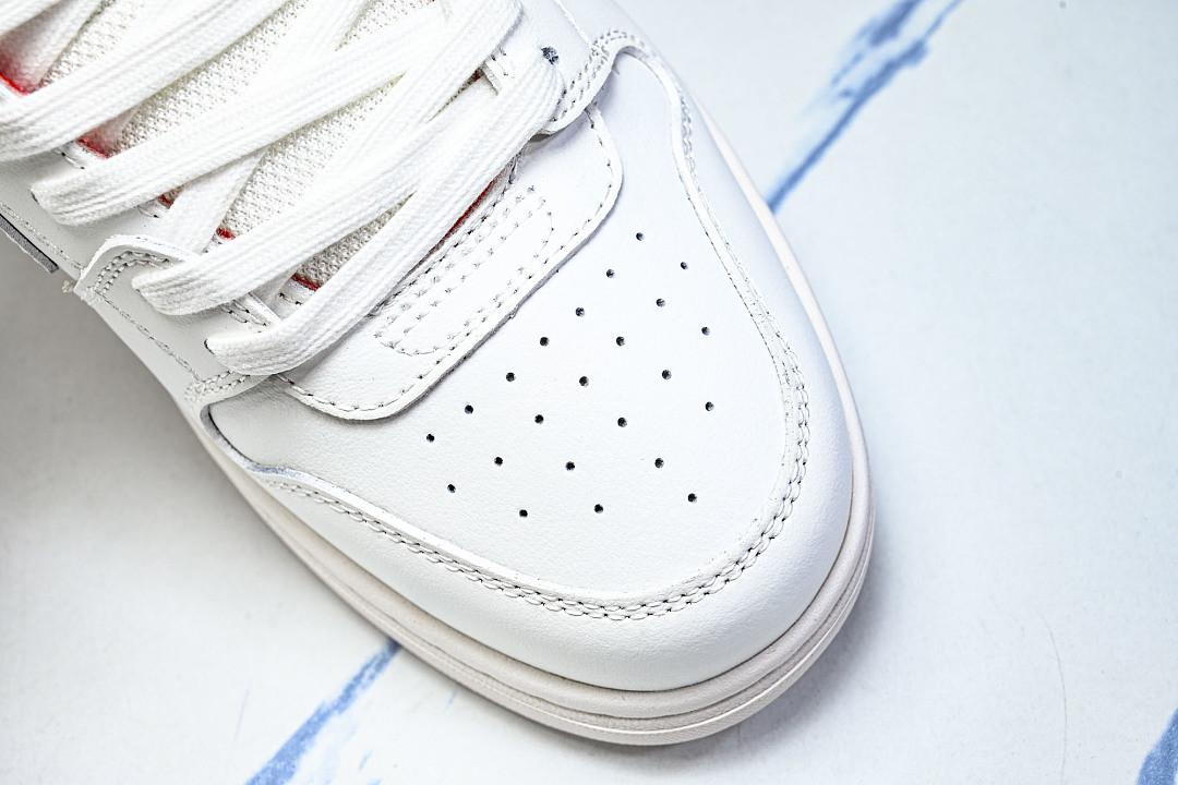 Off White GYM Sneaker
