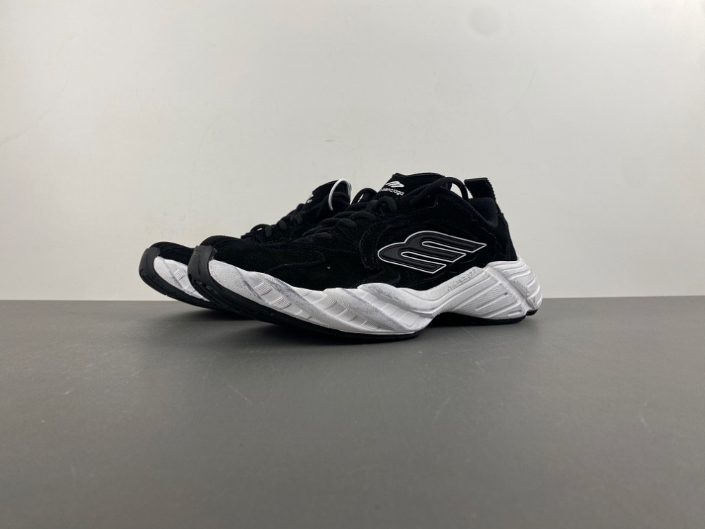 Balenciaga Sneaker 825418 WMNSS 1000