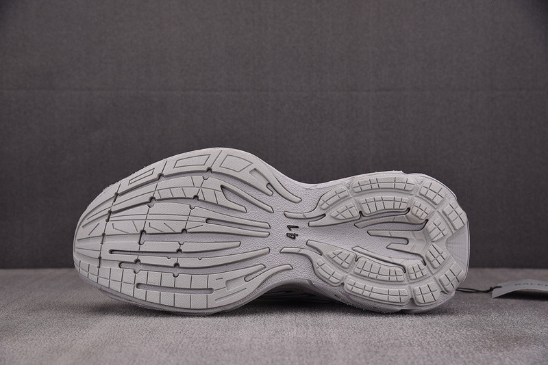 Balenciaga Sneaker 825418 WMNSS 1011