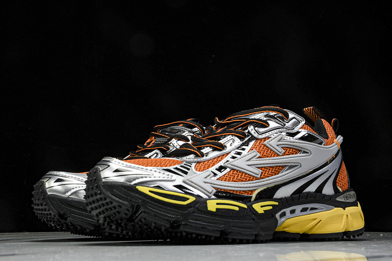 OFF-WHITE BE RIGHT BACK