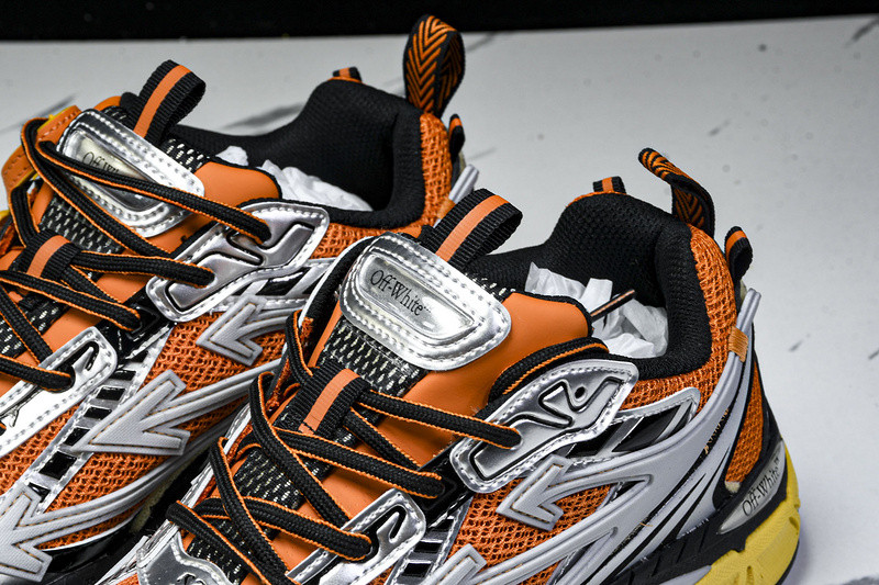 OFF-WHITE BE RIGHT BACK