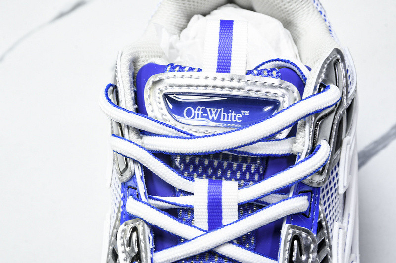 OFF-WHITE BE RIGHT BACK