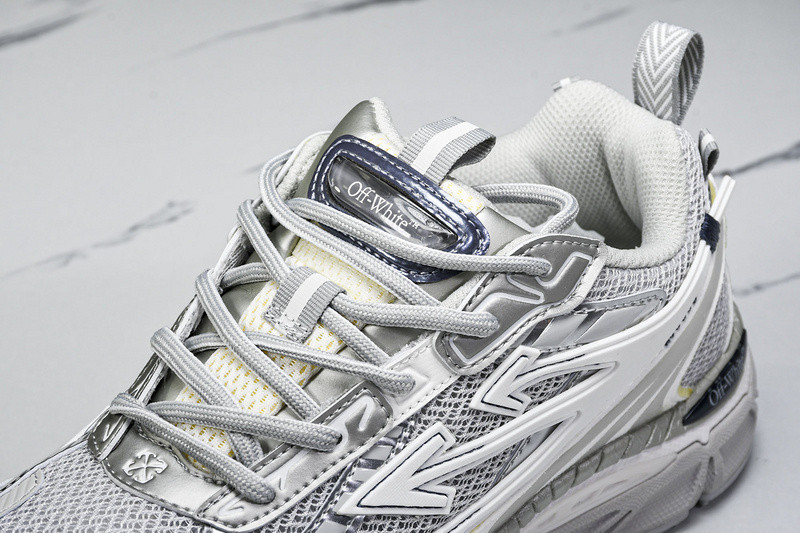 OFF-WHITE BE RIGHT BACK