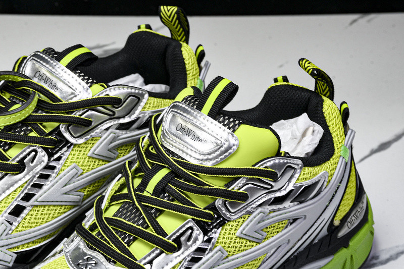 OFF-WHITE BE RIGHT BACK