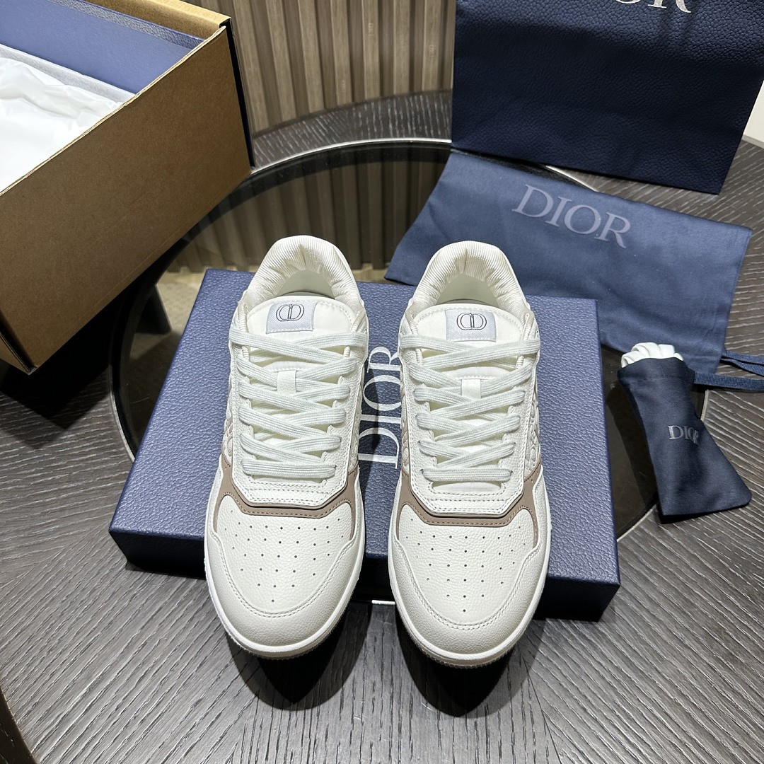 DR B27 Sneaker