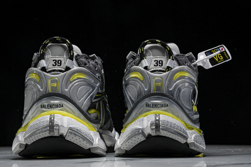 Balenciaga Runner W3RMU-1279