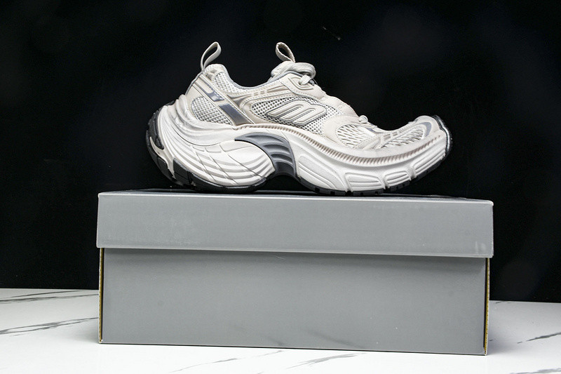 Balenciaga 6XL Sneaker