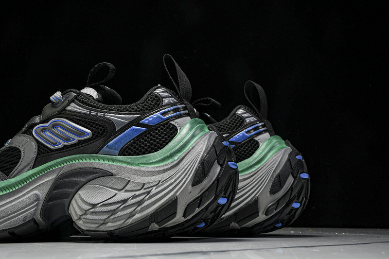 Balenciaga 6XL Sneaker