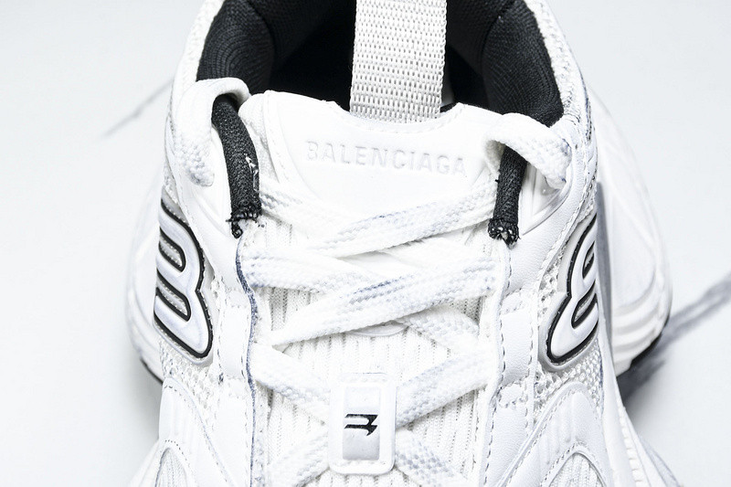 Balenciaga 10XL Sneaker