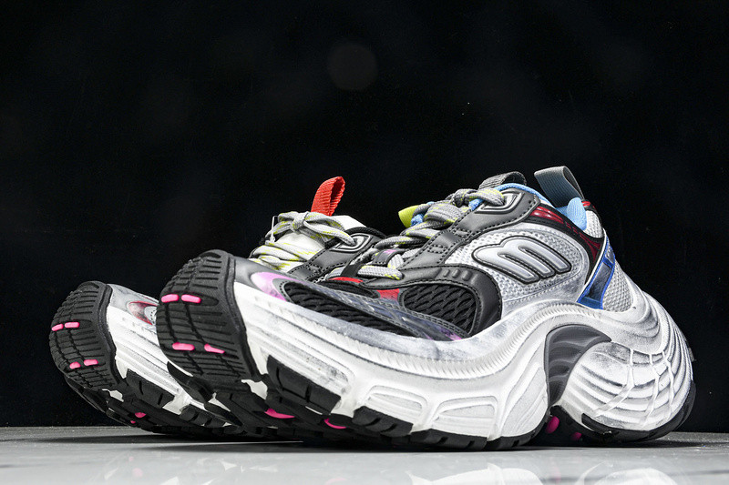 Balenciaga 10XL Sneaker