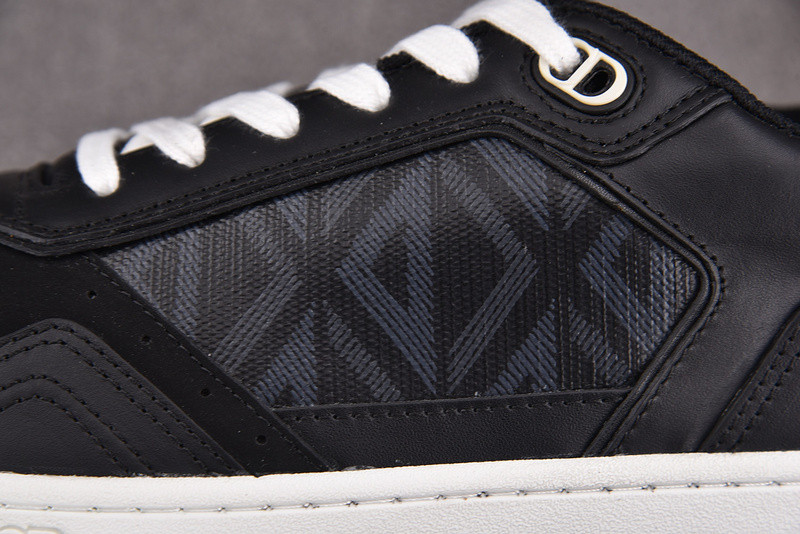 DR B27 Sneaker