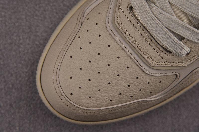 DR B27 Sneaker