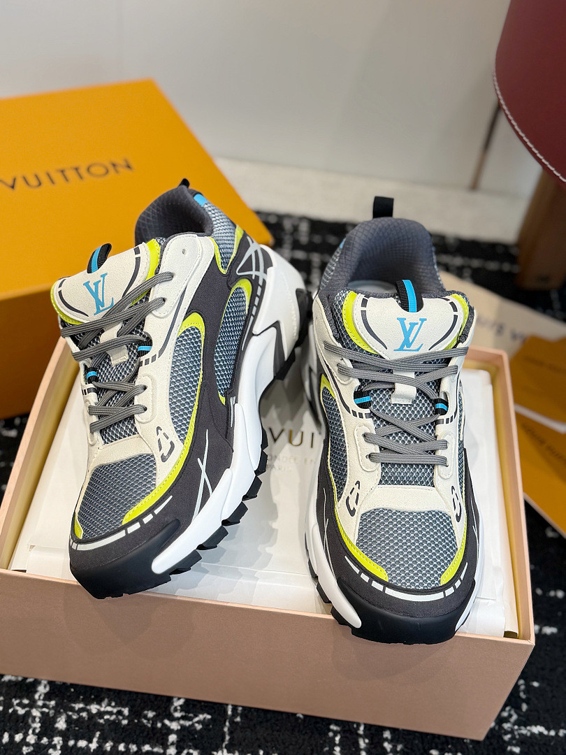L*V Tatic Runner Sneaker