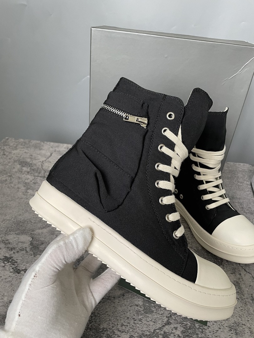 RO Sneakers
