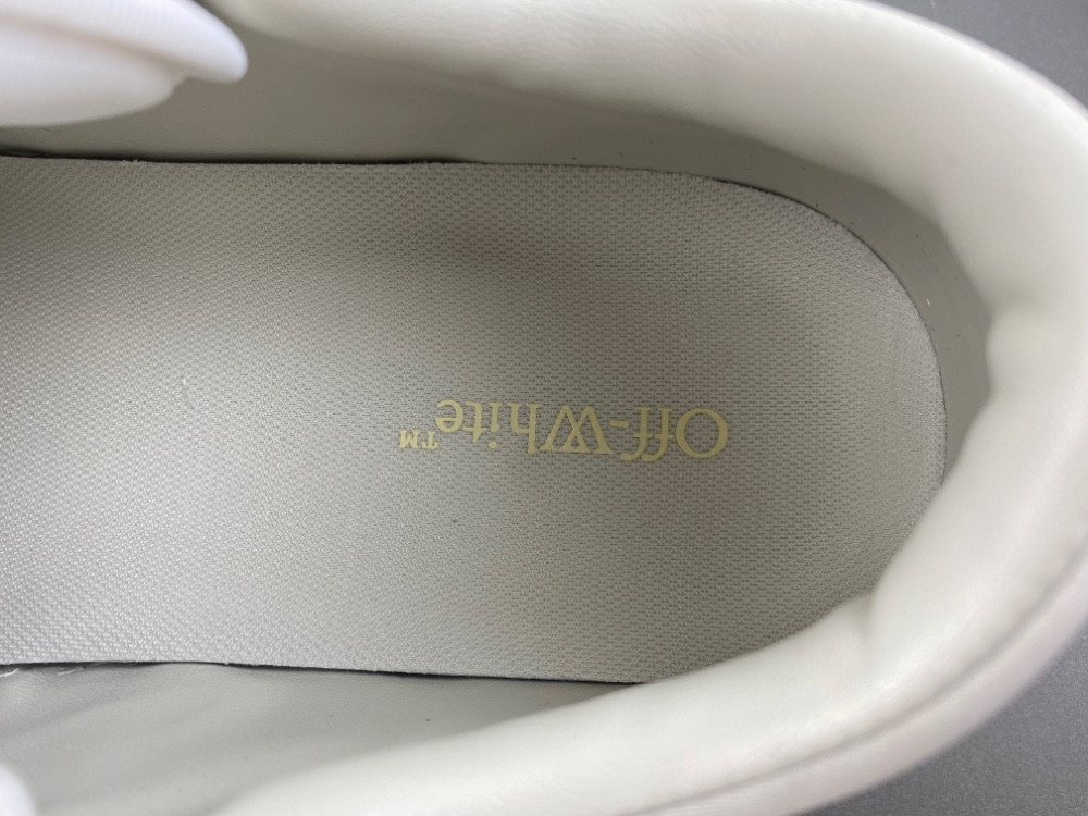OFF-WHITE Virgil Abloh Vulc Low Top
