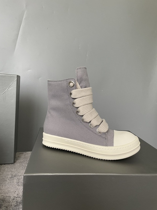 RO Sneakers