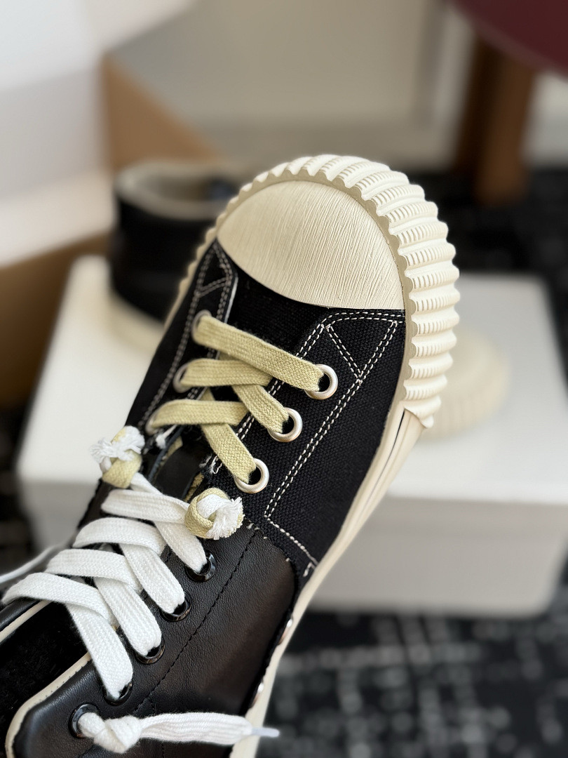 Ma1s0n Marg*e1a Sneakers