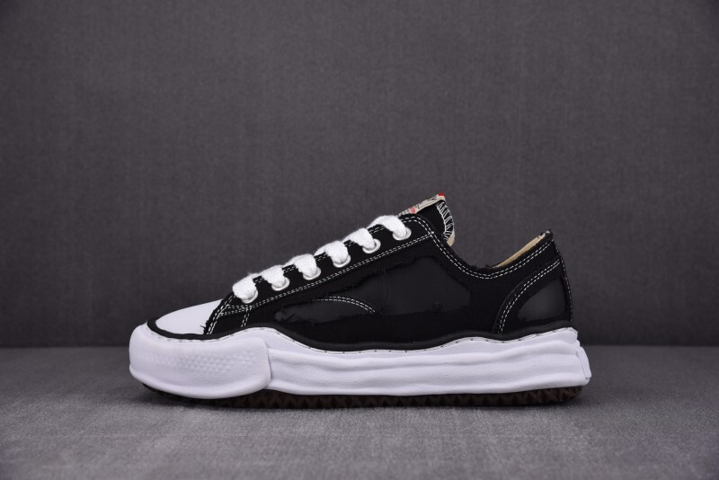 Ma1s0n Mihara Sneakers