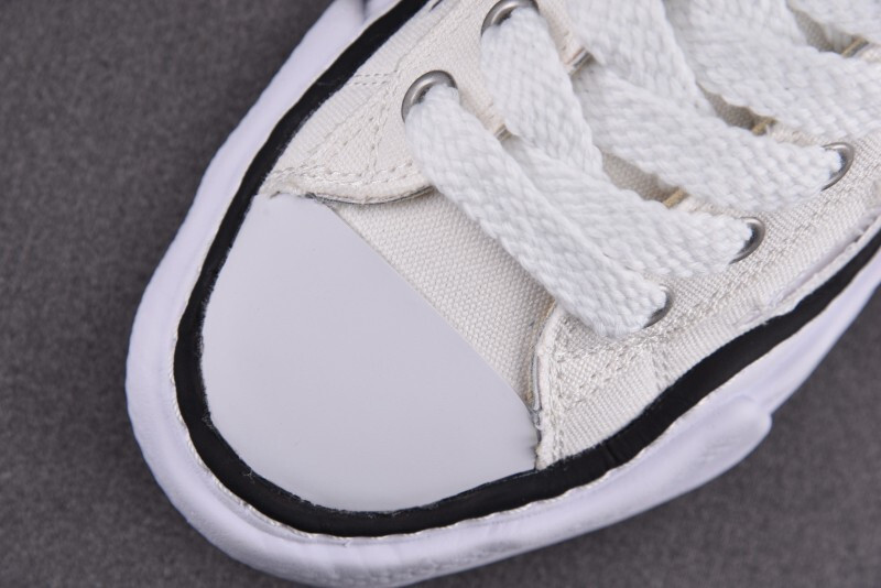 Ma1s0n Mihara Sneakers