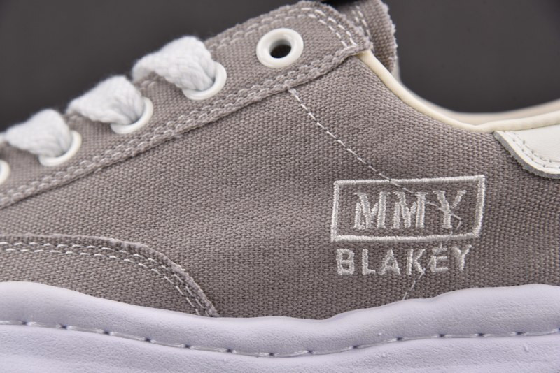 Ma1s0n Mihara Sneakers