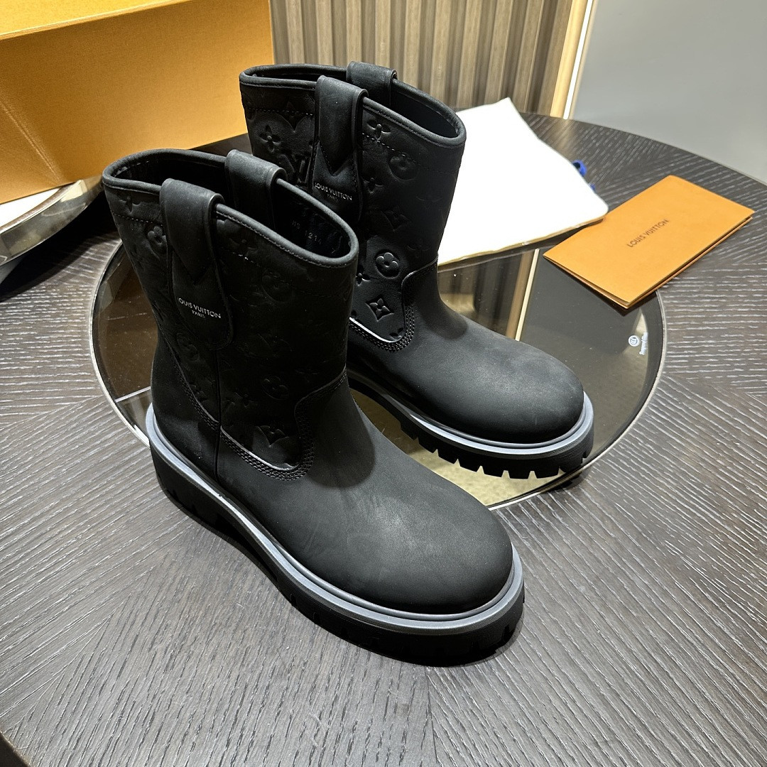 L*V BOOTS