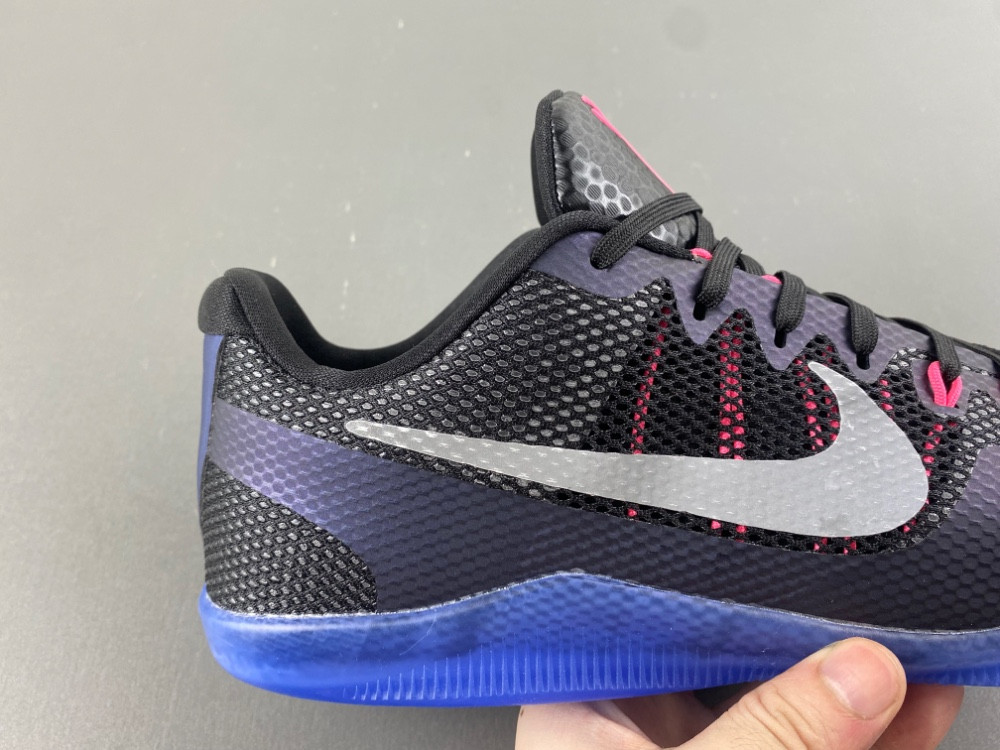 Nike Kobe 11 EM 836183-005