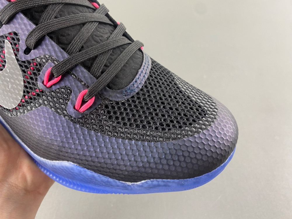 Nike Kobe 11 EM 836183-005