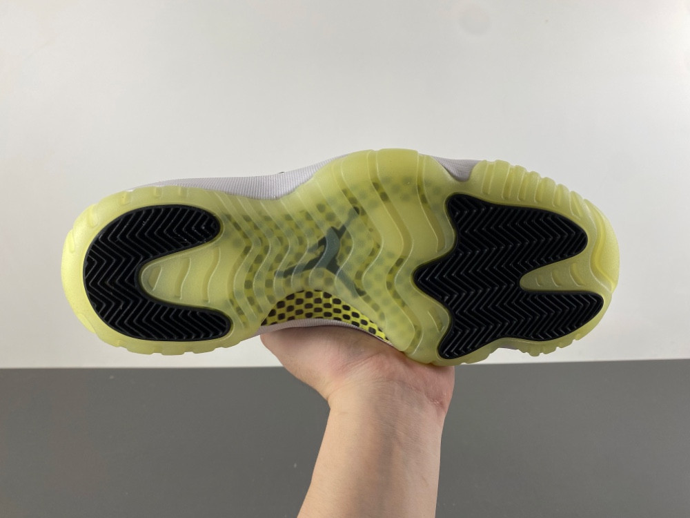Air Jordan 11 “Sneaker School” IB1378-001