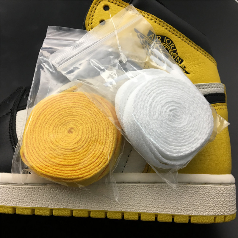 Air Jordan 1 Retro High OG “Yellow Toe” AR1020-700