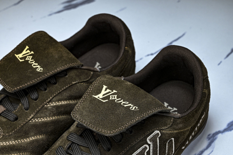 L*V Footprint Sneaker