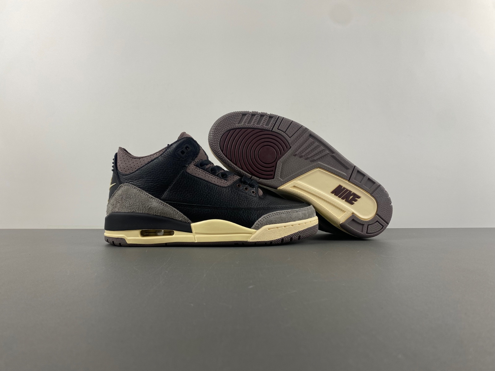A Ma Maniere x Air Jordan 3 “Black” FZ4811-001