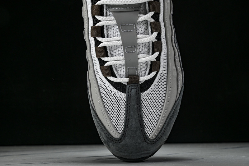 Eric Koston x Nike SB Air Max 95 HF7545-002