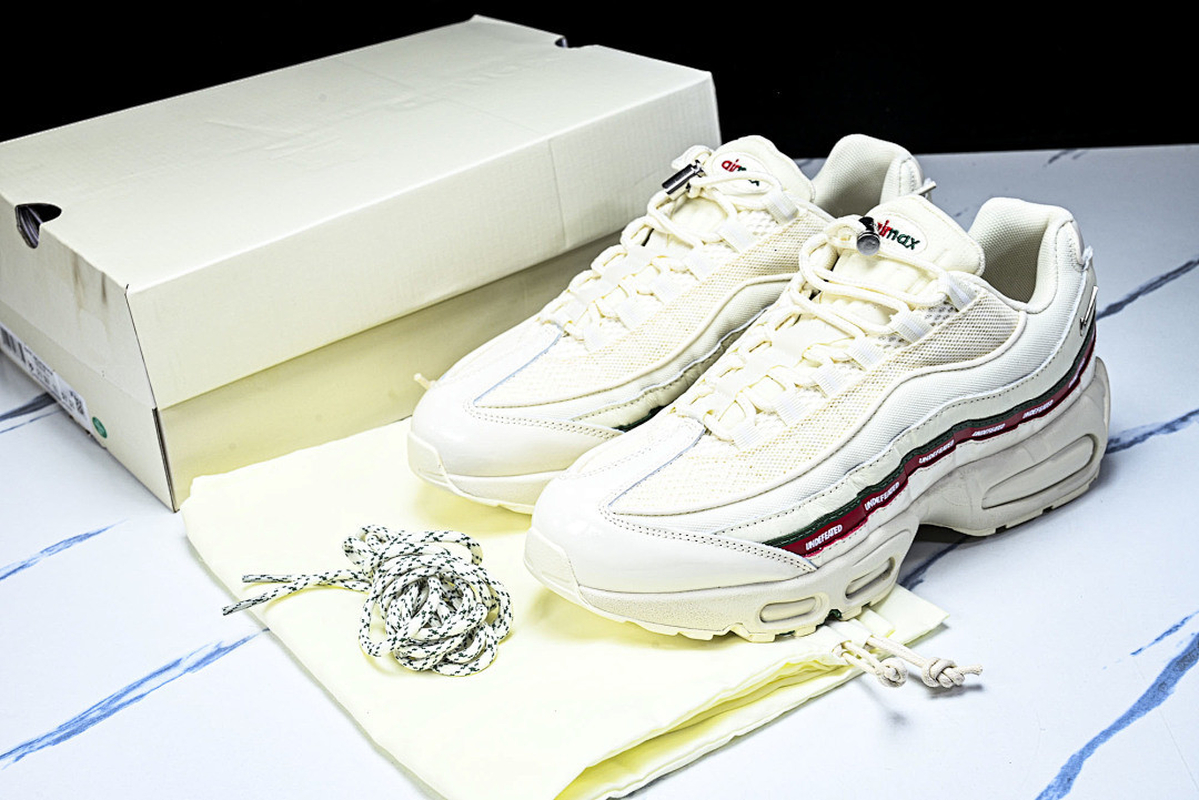 Undefeated x Nike Air Max 95 SP IB4453-100