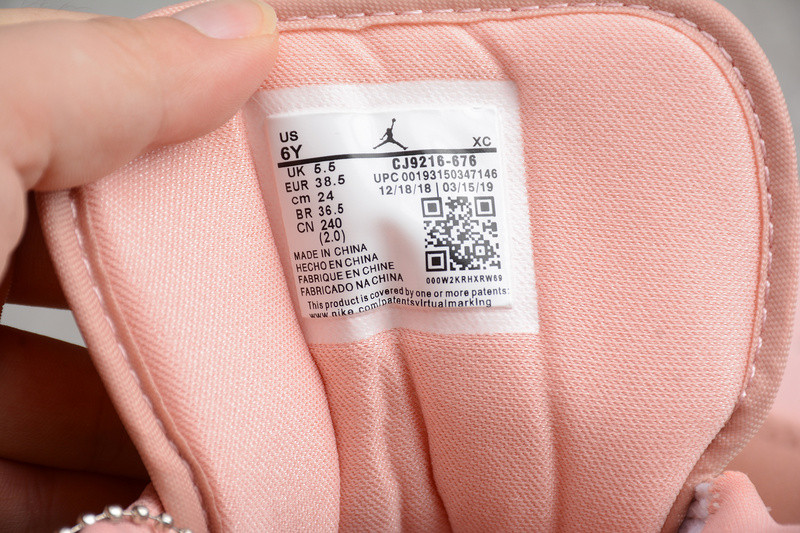 Nike Air Jordan 1 Low Coral Stardust Pink Club Gold CJ9216-676