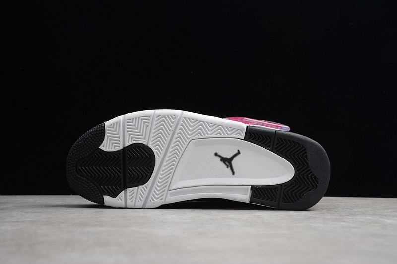 Air Jordan 4 “Royalty”  Black/Metallic Gold-White 308497-032