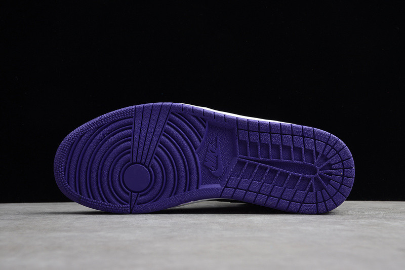 Air Jordan 1 High OG “Court Purple” 555088-500