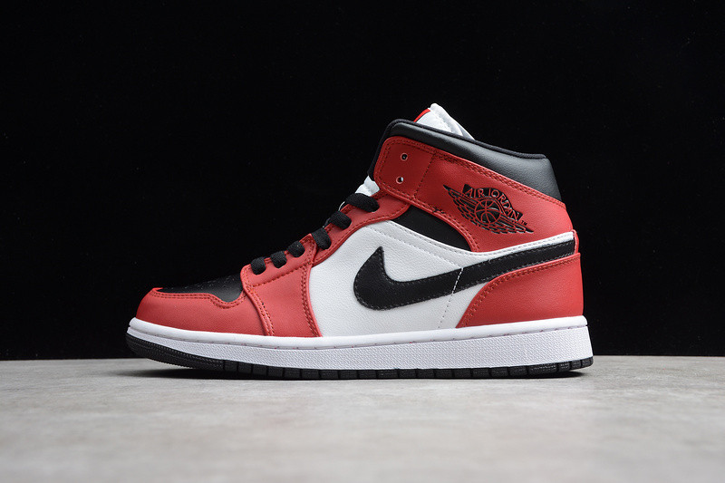 Air Jordan 1 Mid ''Chicago Black Toe'' 554724-069