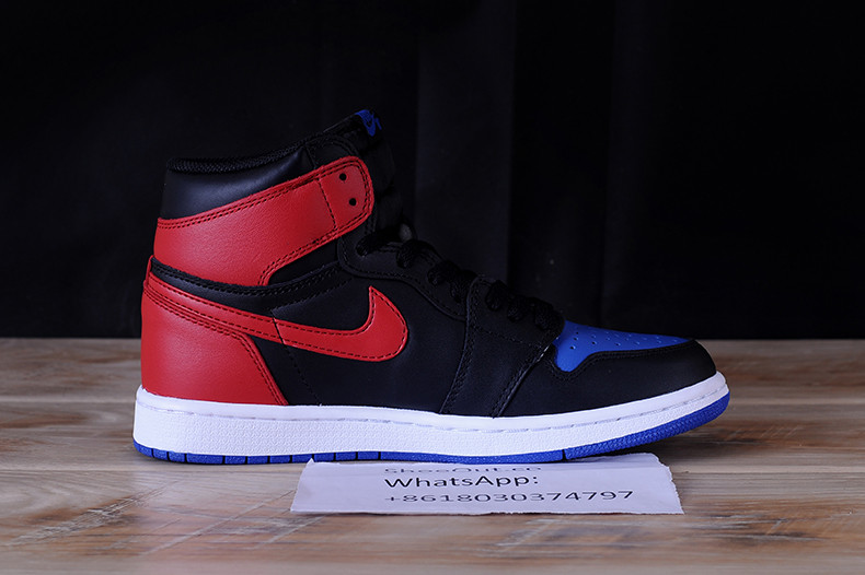 AIR JORDAN 1 RETRO HIGH OG "TOP 3" 555088-026
