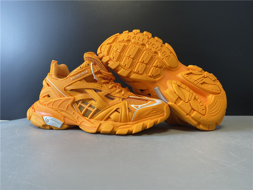 BLCG Track 2.0 568615-W2GN5-5817