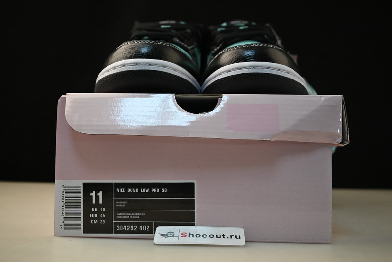 Diamond Supply Co. x Dunk Low Pro SB 
