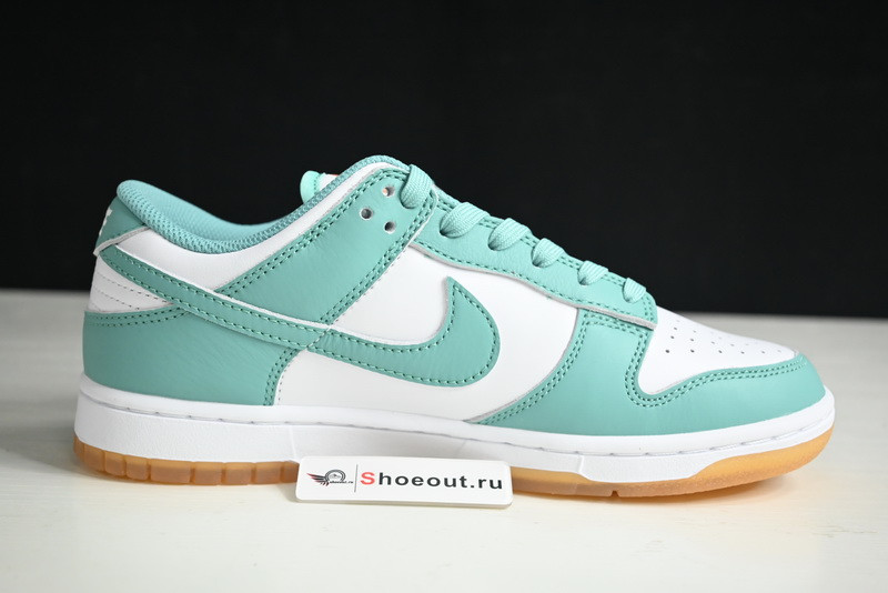 Nike Dunk Low DV2190-100