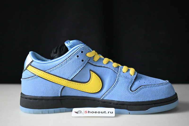 The Powerpuff Girls x Nike SB Dunk Low “Bubbles FZ8320-400