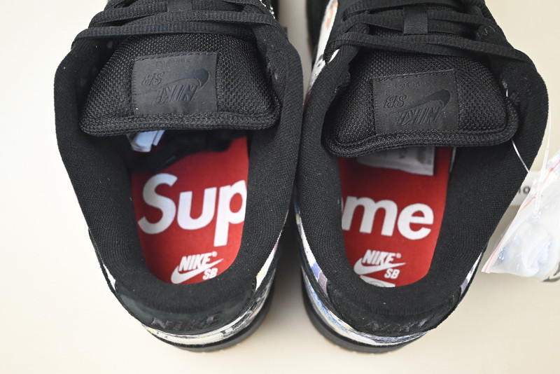 Supreme x Nike SB Dunk Low “Rammellzee” FD8778-001