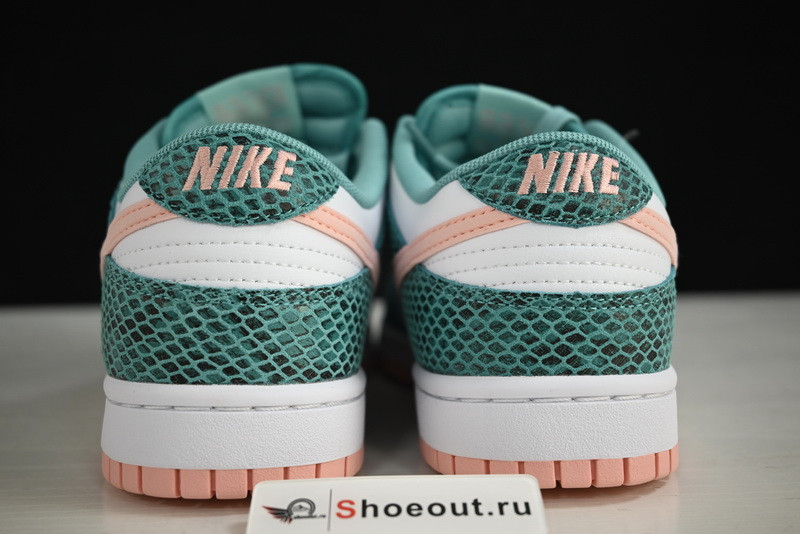 Nike Dunk Low “Snakeskin” DR8577-300