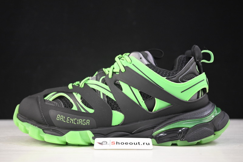 Ba*len*cia*ga track 542023 w3rl1 1035