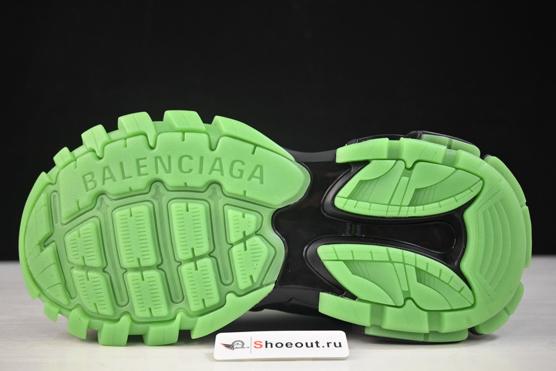 Ba*len*cia*ga track 542023 w3rl1 1035