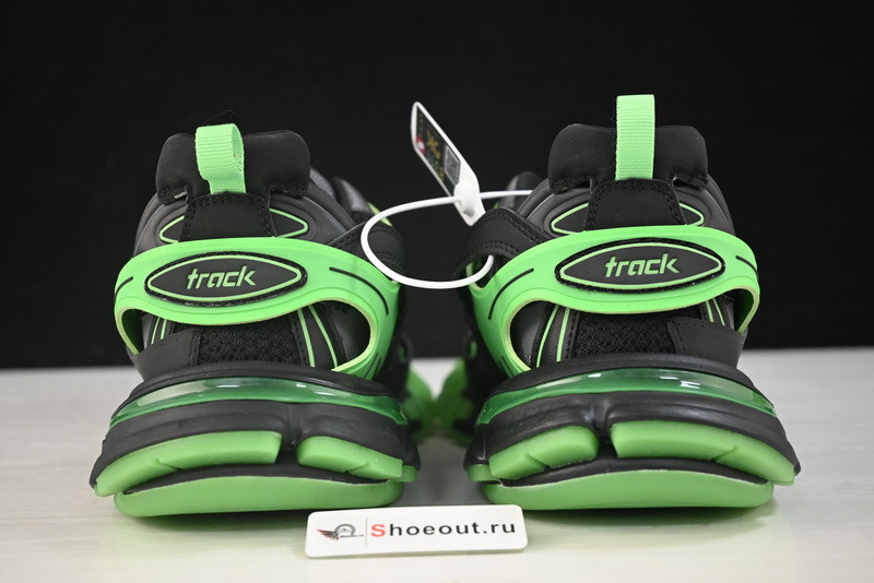 Ba*len*cia*ga track 542023 w3rl1 1035