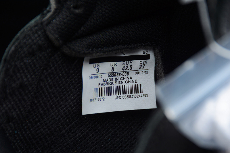 Air Jordan 1 Retro OG “Cyber Monday” black  555088-006